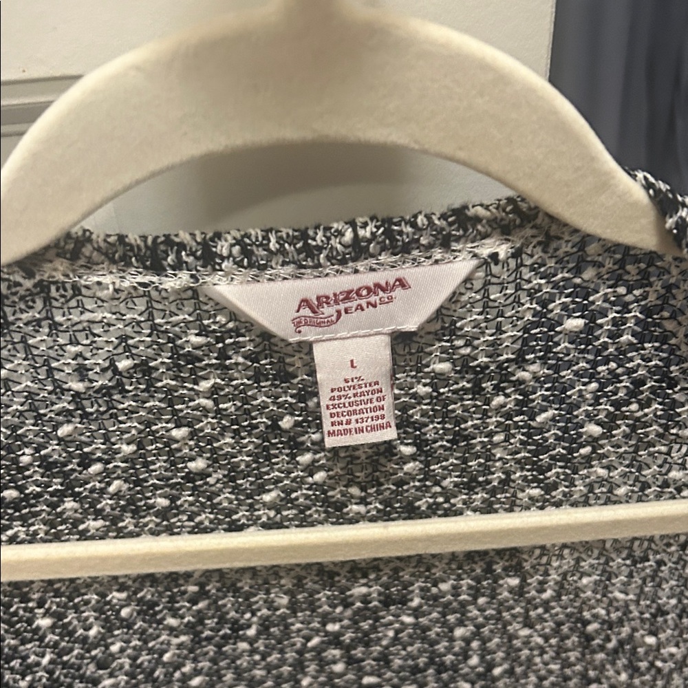 Arizona Jean Company Black and White Knit Sweater - Picture 2 of 2